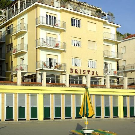 Hotel Bristol Laigueglia Ngoại thất bức ảnh
