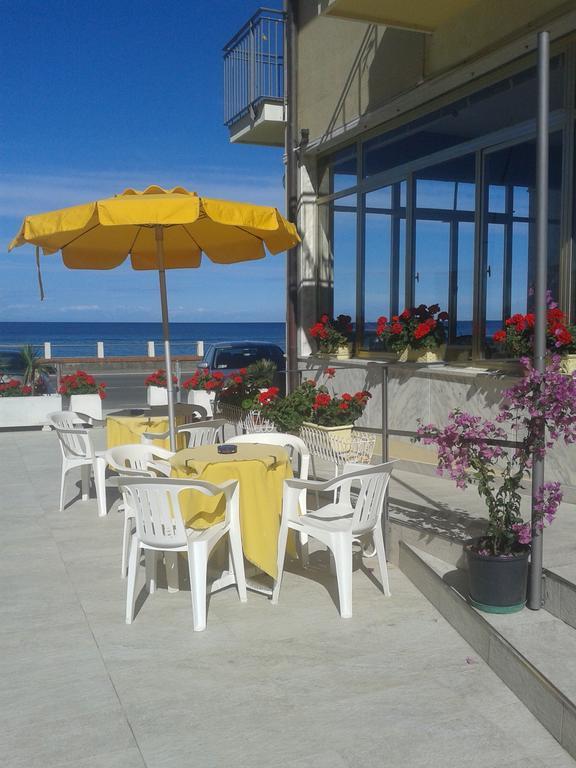 Hotel Bristol Laigueglia Ngoại thất bức ảnh